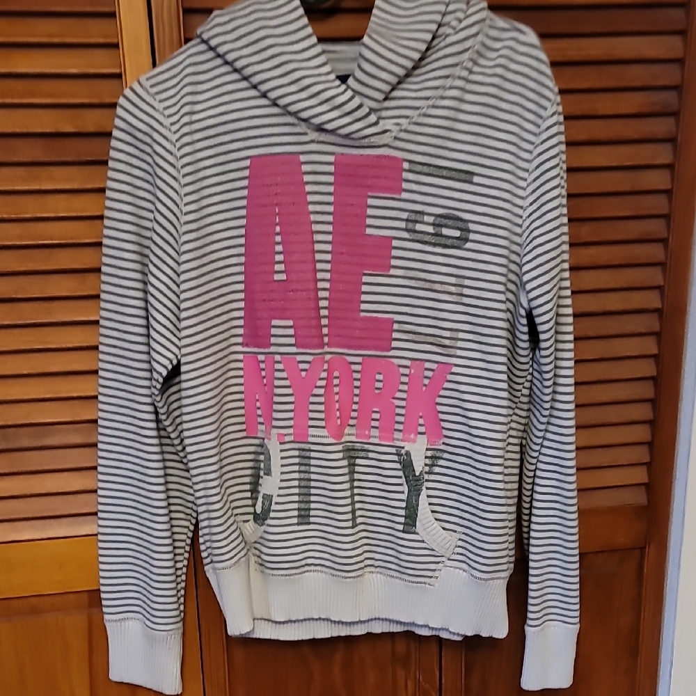 American Eagle Outfitters Women's Striped Hoodie - Pink and Gray